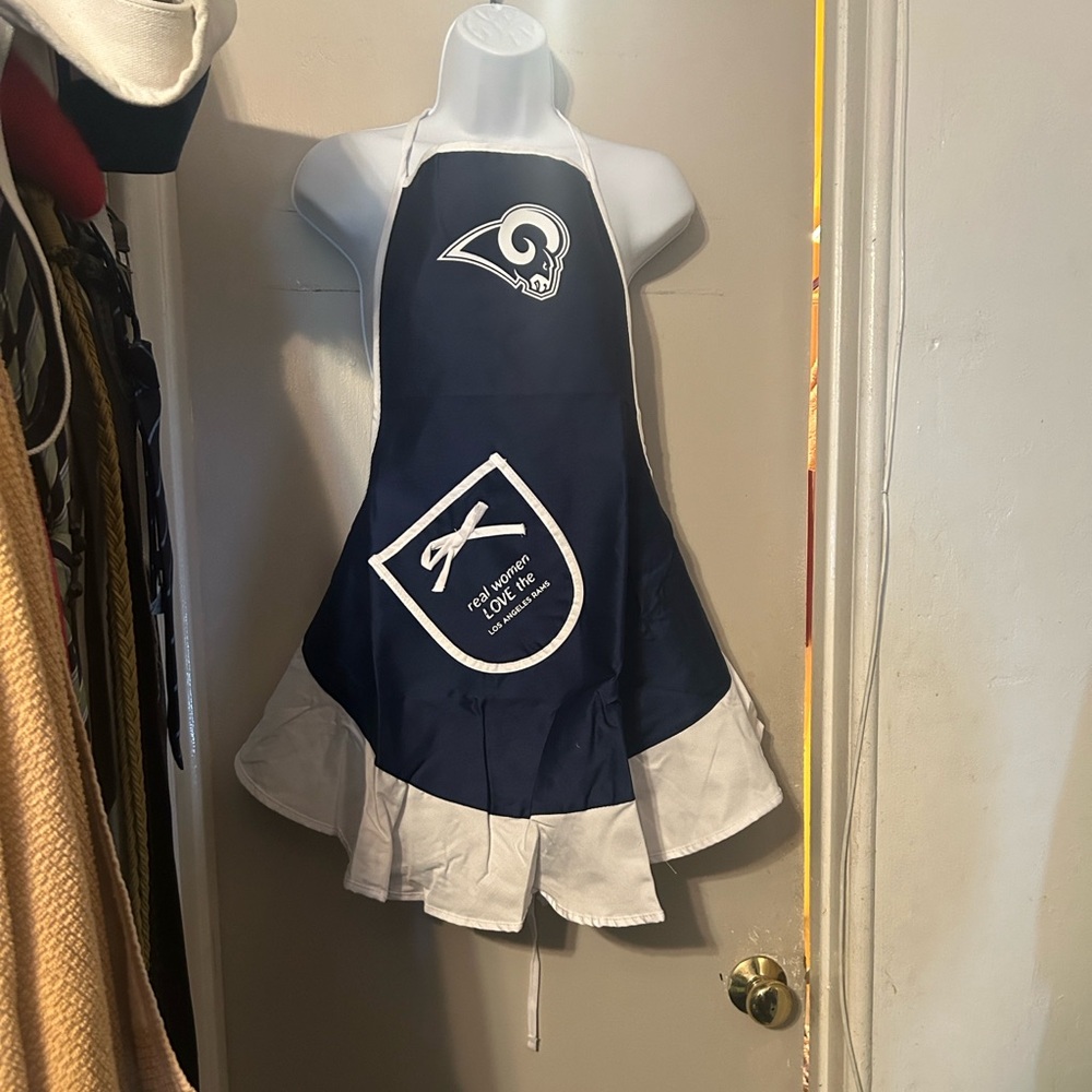 NFL Hostess Women Apron in Bllue and White Los Angeles Rams